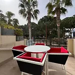 Sur La Pinède à Juan Les Pins Appartement *