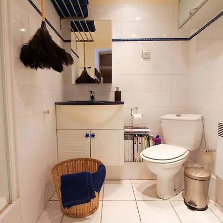 Sur La Pinede A Juan Les Pins Appartement Antibes