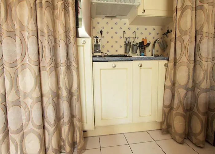 شقة Sur La Pinede A Juan Les Pins